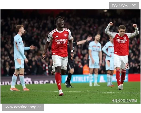 阿森纳防线稳定性出现波动，对争冠形势产生阶段性影响